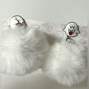 Universal Studios Japan Super Nintendo World King Boo White Fluff Earrings 1.5"